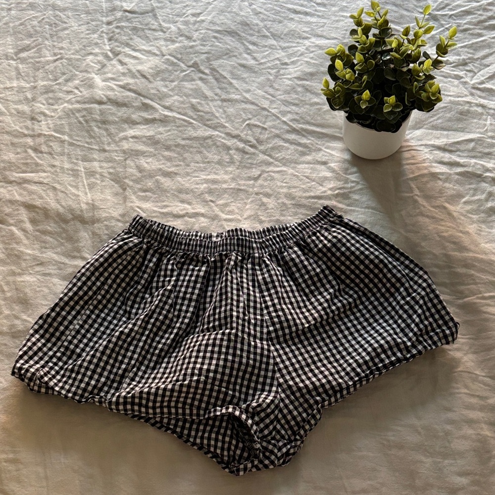 Classic Black and White Checkered Women's High Waist Shorts